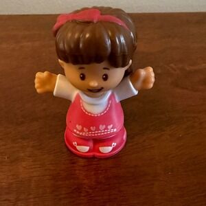 Fisher Price Little People Girl Figure Pink Heart Jumper Dress Brown Hair Bow